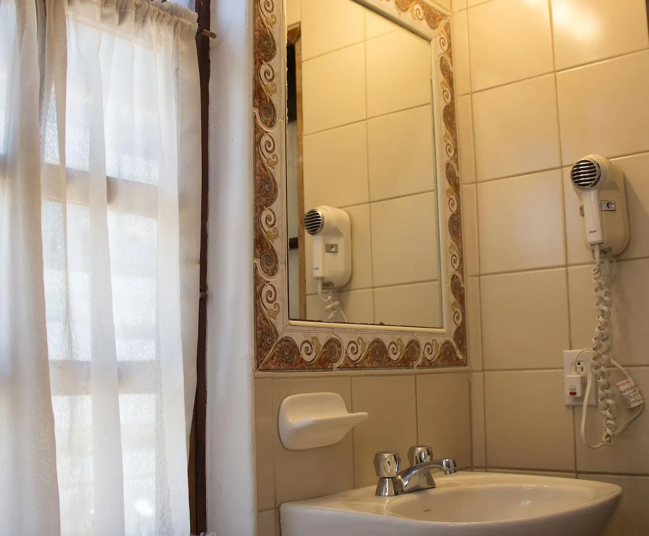 Kituandes Hotel Quito Ecuador