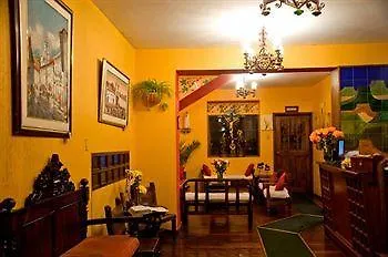 Kituandes Hotel Quito 3*,